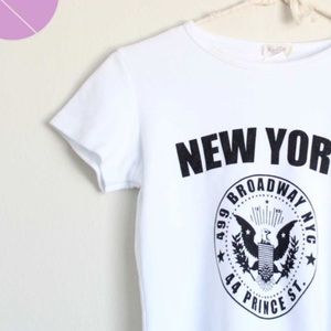 Brandy Melville New York shirt